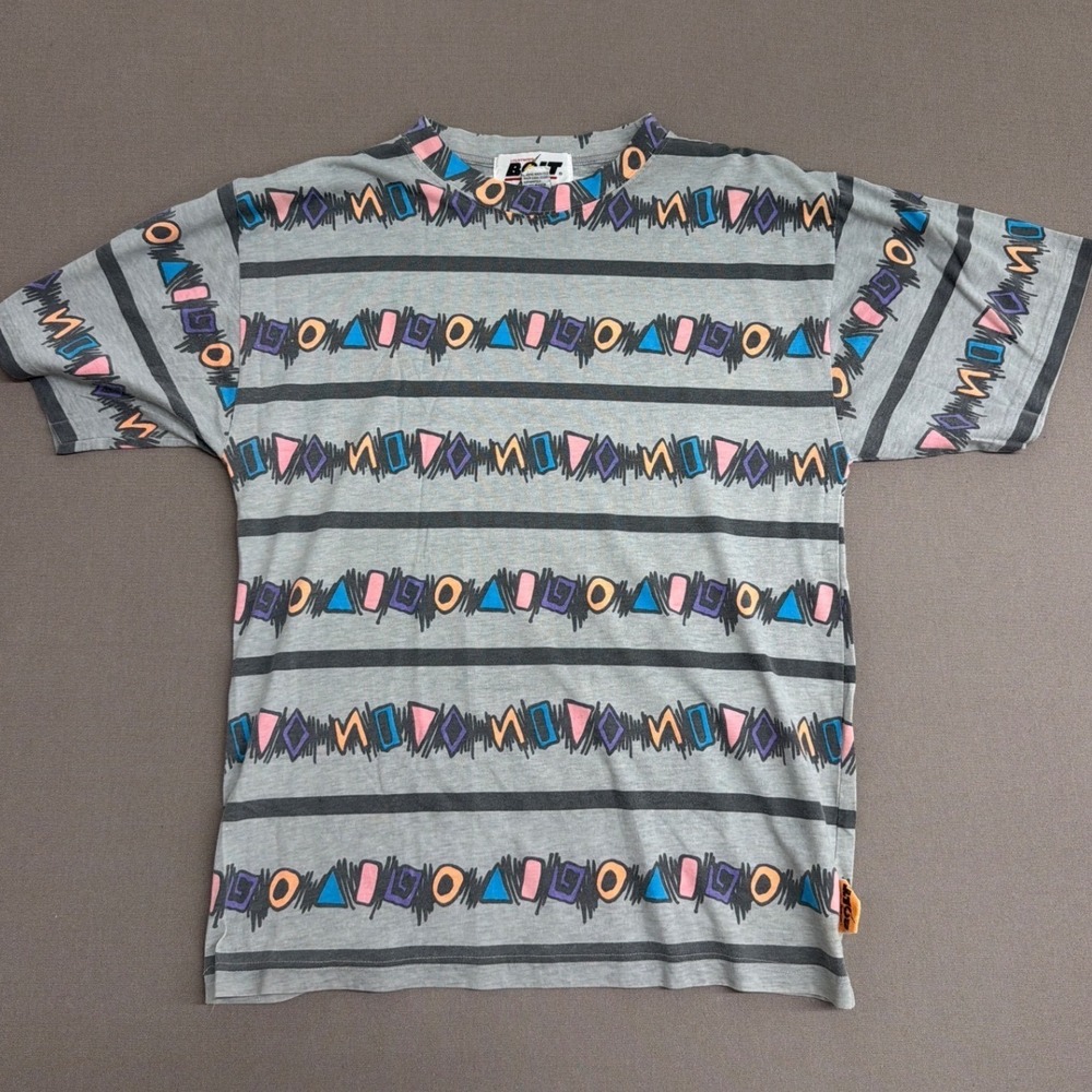 Vintage Lightning Bolt Mens T Shirt Gray Geometric Neon All Over Print Medium